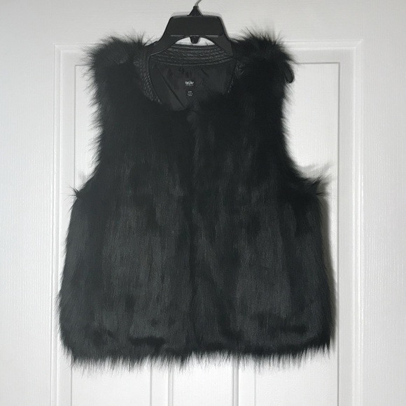 đź”…Cropped Faux Fur Vestđź”… - Picture 2 of 3